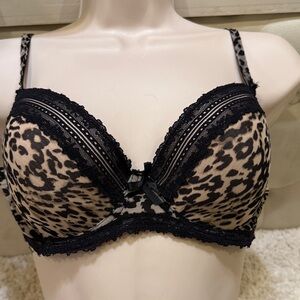 Marylin Monroe bra black cream animal print lace 34D molded cup wire